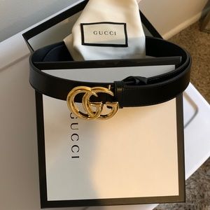 Gucci belt worn a few times, no receipt. Great condition with box and dust bag
